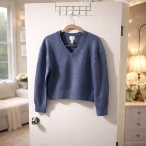 ✨ H&M Periwinkle Knit V-Neck Sweater Wool Blend Size S